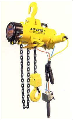 �n��KHC�h(hu��n)朚�Ӻ��J|��܇�S��ˮ�����Ú�ӭh(hu��n)机��J